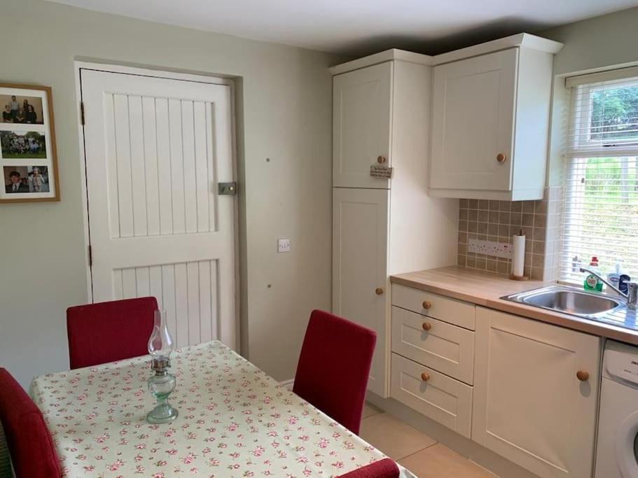 Butler'S Cottage, ليتيركيني المظهر الخارجي الصورة